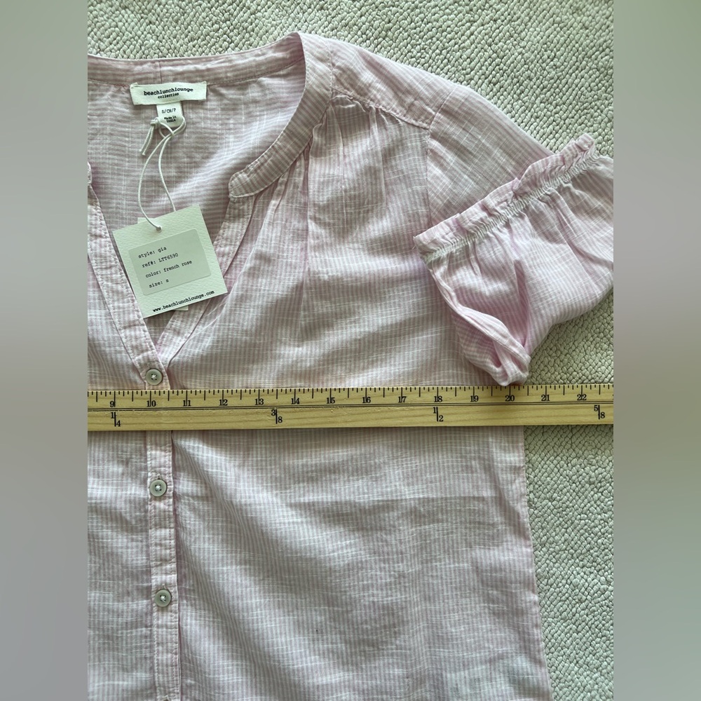 BeachLunchLounge Gia Top - Button Down Shirt - French Rose - Size: Small - Picture 9 of 13